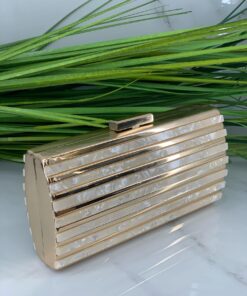 A81C1890-6BAF-411A-895A-CA488964515A