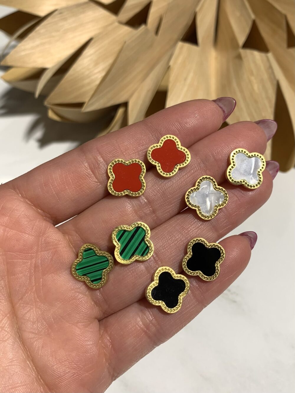 Mindjuse u obliku deteline gold model 2