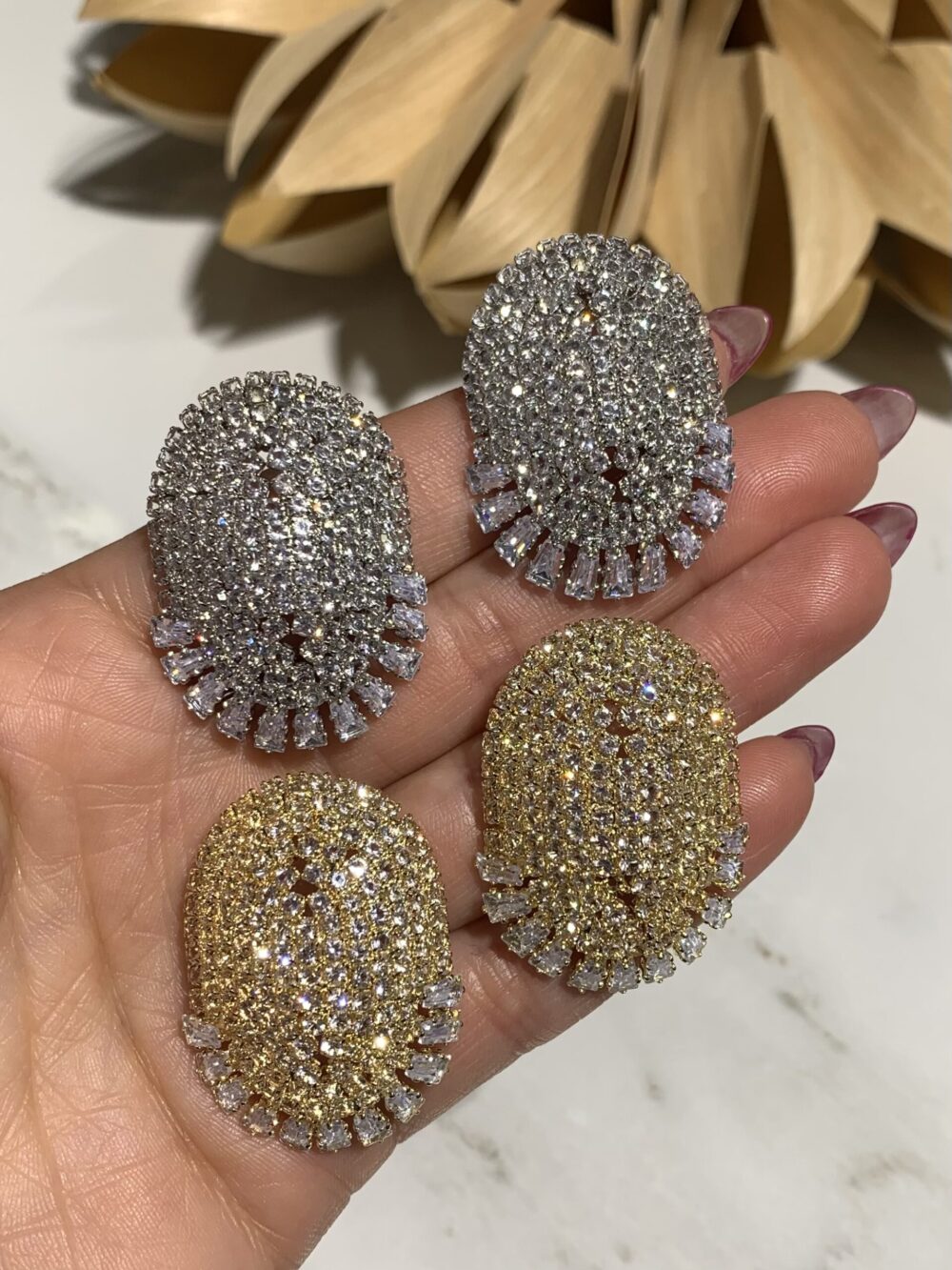 Kristalne mindjuse model 12