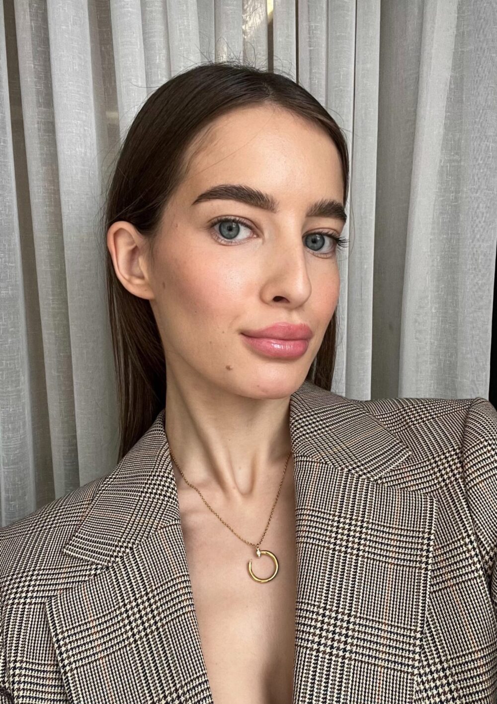 Ogrlica od nerdjajuceg celika – ekser