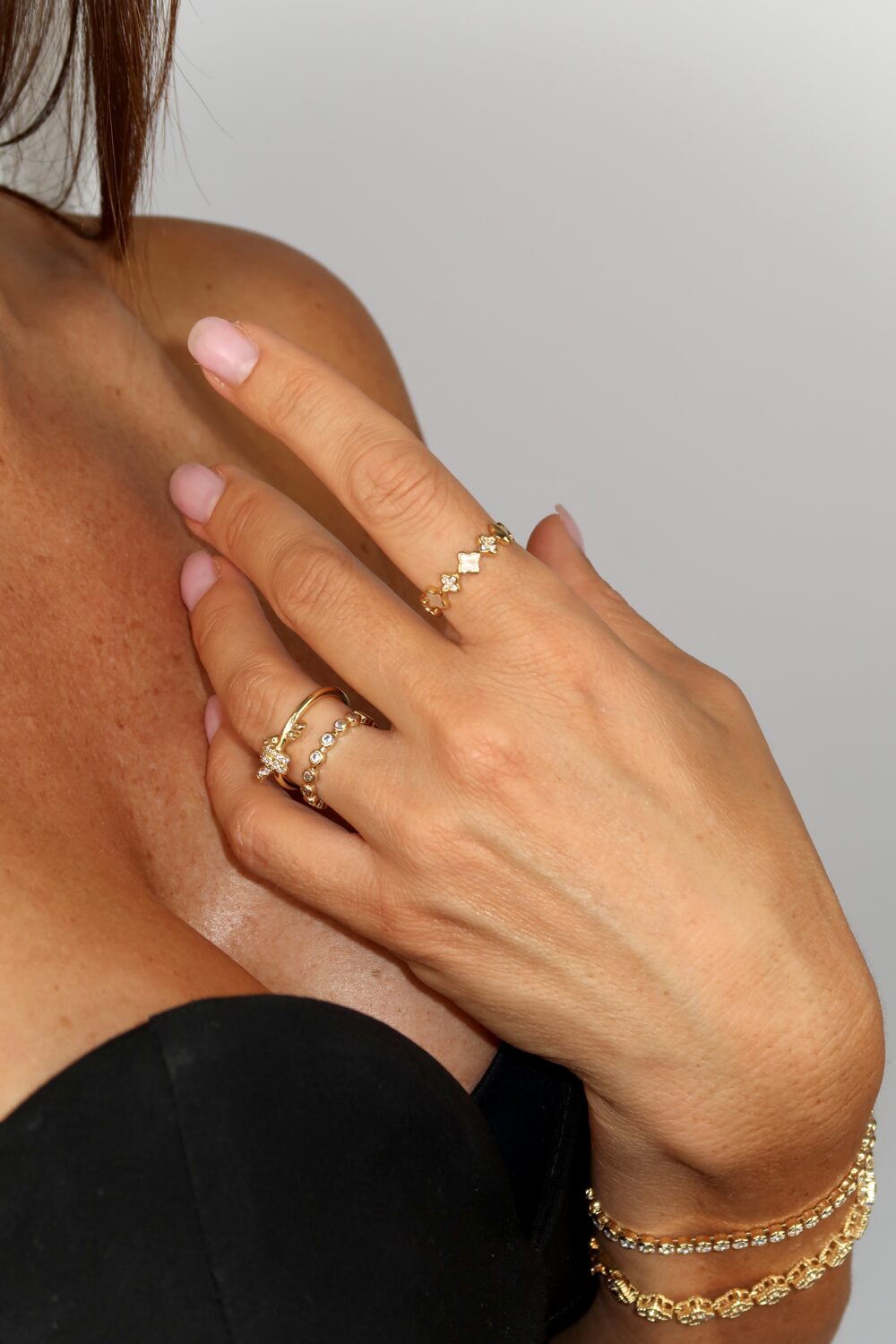 Nakit od nerdjajućeg čelika – više modela