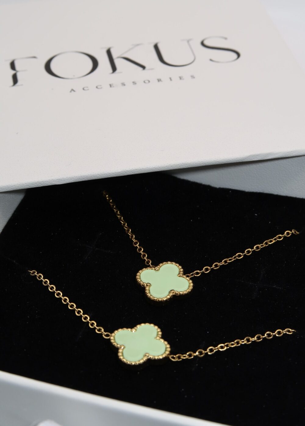 Ogrlica i narukvica od nerdjajućeg čelika