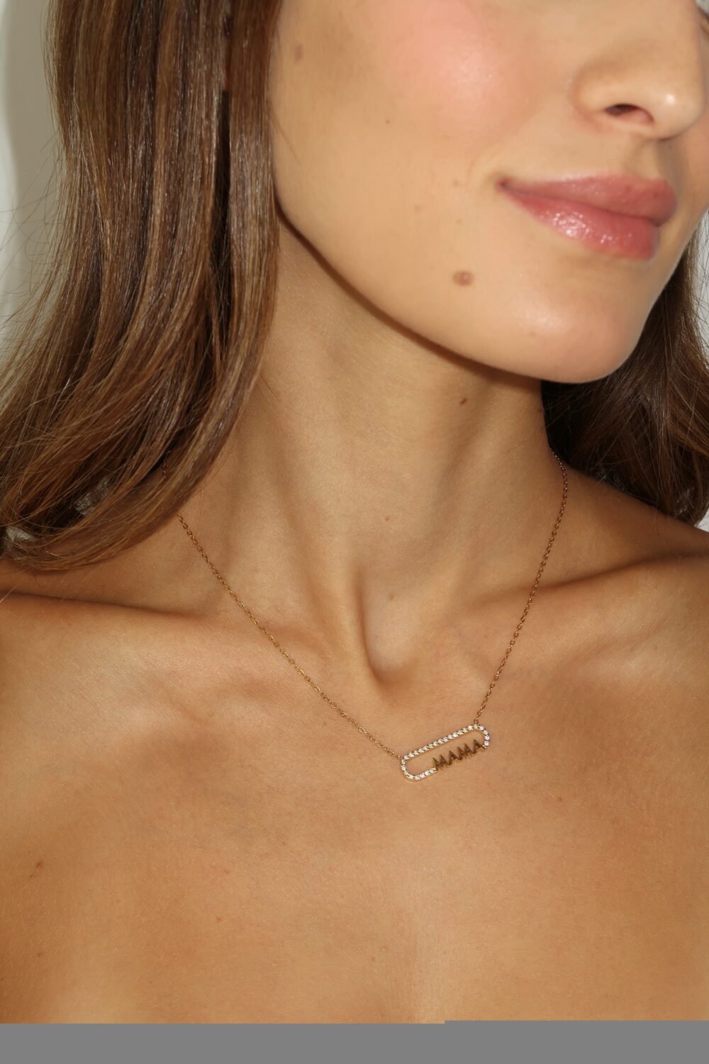 Ogrlica od nerdjajućeg čelika sa priveskom MAMA