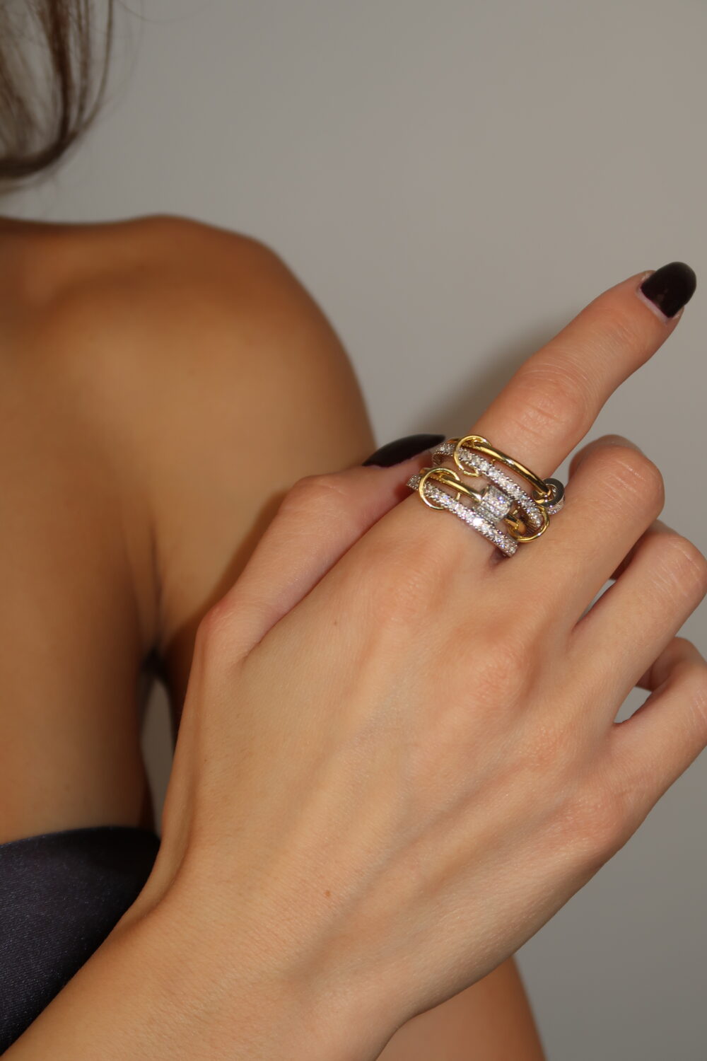 Prsten od nerdjajućeg čelika